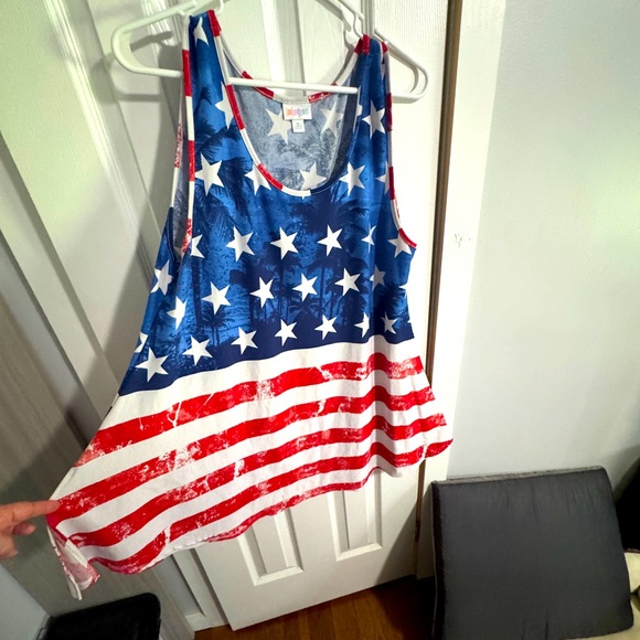 Lularoe tank top🇺🇸 - Picture 1 of 5